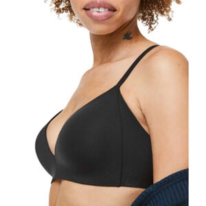 Lululemon Womens 32C Take  Shape Push Up Bra In Black